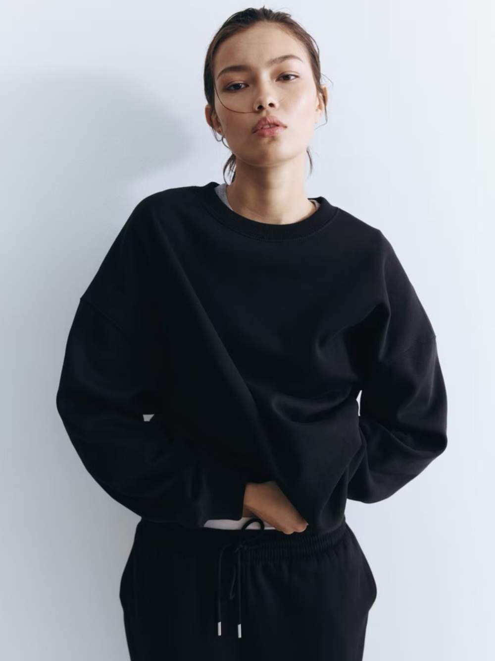 H&M BASICS Black Sweatshirt - Size XXS